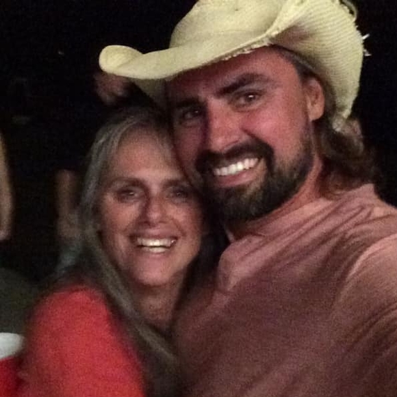 Meet your Posher, Amos - Picture 1 of 1